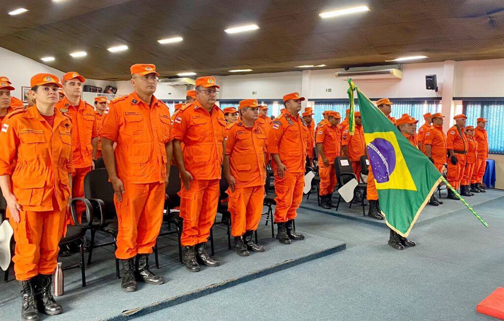 Protagonismo feminino: CBMAM realiza passagem de comando da primeira mulher a liderar o Batalhão de Incêndio 2 CBMAM SOLENIDADE DE PASSAGEM DE COMANDO 1024x653 1