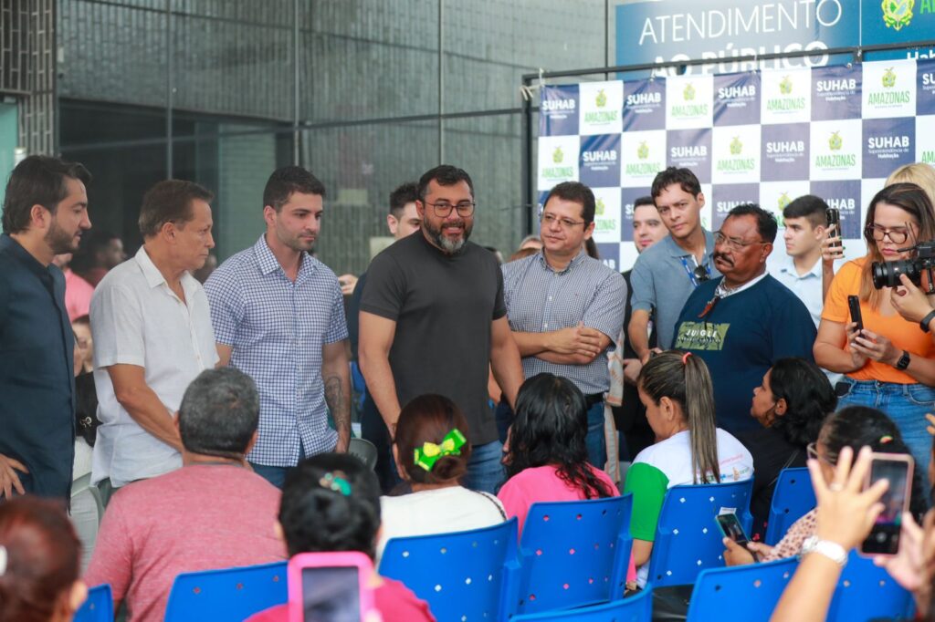 Em pouco mais de um ano, governo Wilson Lima reassenta mais de mil famílias das comunidades da Sharp e Manaus 2000 3 Em pouco mais de um ano governo Wilson Lima reassenta mais de 1 mil familias das comunidades da Sharp e Manaus 2000 Foto Diego Peres e Mauro Neto Secom 3 1024x682 1