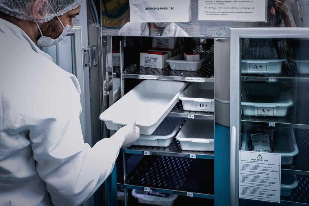Com estoque crítico no final de ano, Hemoam apela a doadores de sangue para que compareçam à unidade de coleta 2 No fim do ano demanda por transfusoes tende a aumentar FOTO Leonardo Mota 1 1024x683 1