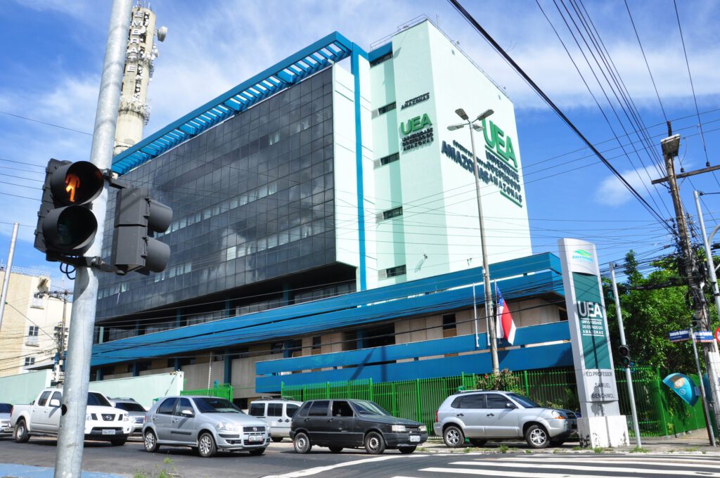 UEA prorroga inscrições para Mestrado em Ciências Humanas com vagas para Manaus e Tefé 2 UEA Fachada ESAT 2 1024x680 1