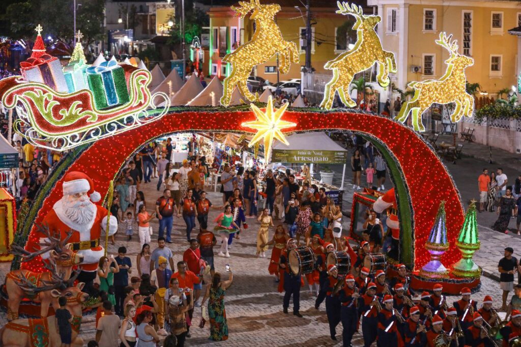 ‘O Mundo Encantado do Natal’ se despede com programação variada no Largo 3 cultura encerramento natal marcely gomes 1 1024x682 1