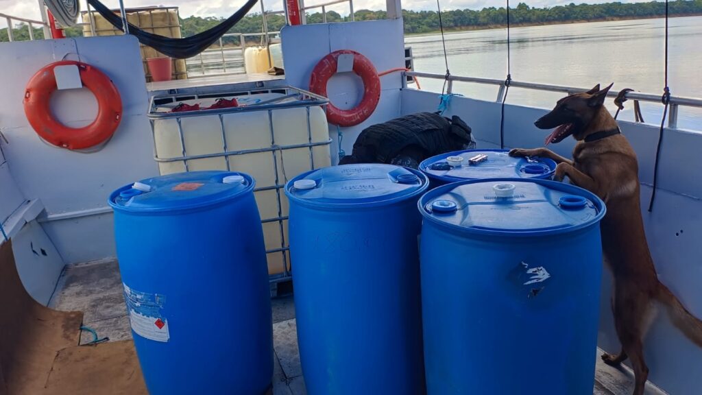 Base Tiradentes: PMAM prende dez pessoas e apreende mais de 350 kg de drogas 2 image 6483441 16 1024x576 1