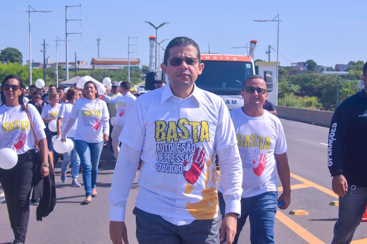 Basta Autolesao Depressao e Suicidio vira lei no Amazonas por iniciativa do deputado Joao Luiz