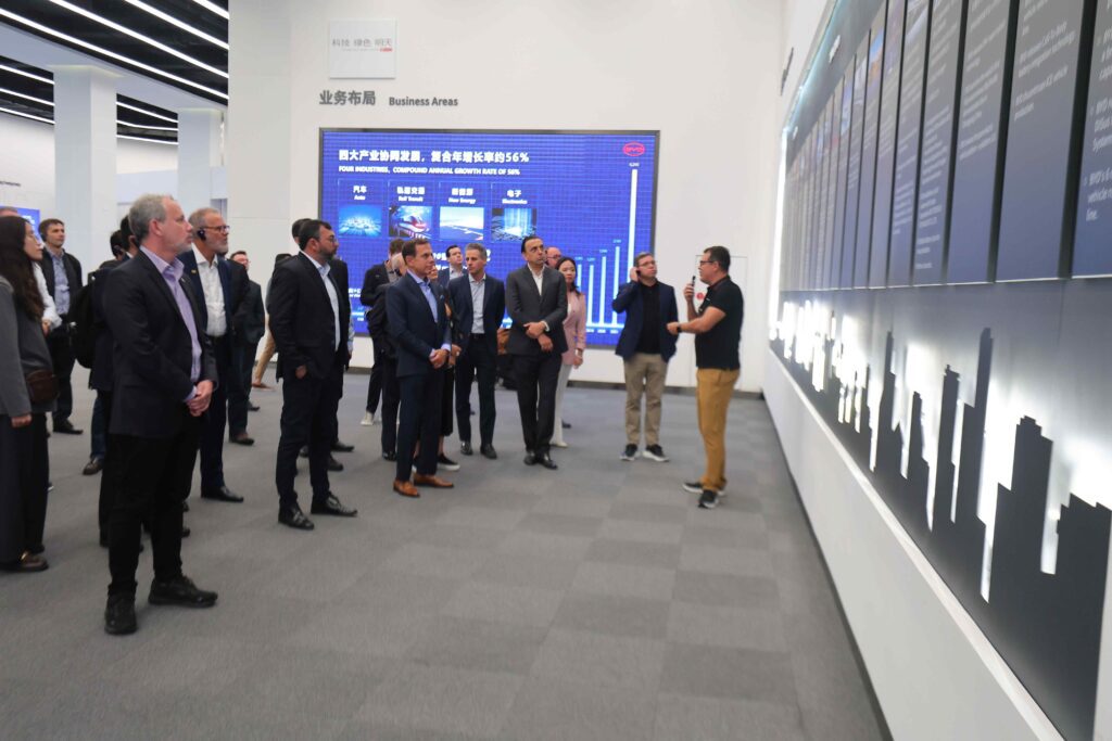Wilson Lima visita empresas na China com operação no PIM e destaca credibilidade do Amazonas para atrair novos investimentos 2 China Fotos Diego Peres 5 1024x683 1