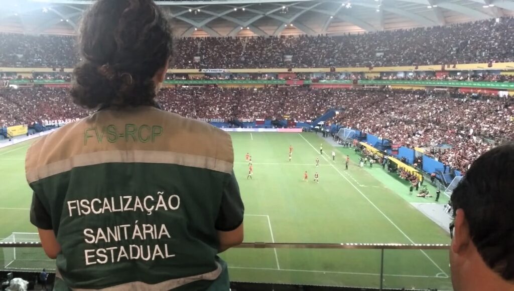 FVS atua em monitoramento de segurança sanitária durante primeiro jogo de 2024 na Arena da Amazônia 2 FVS RCP FVS jogo FOTO Divulgacao FVS RCP 2 1024x581 1