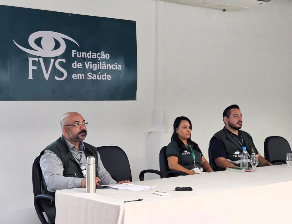 Extensão universitária: FVS-RCP recebe estudantes de Pedagogia e apresenta atuação da profissão na Vigilância em Saúde 3 FVS RCP Visita pedagogia FOTO Girlene Medeiros FVS RCP 2 1024x784 1