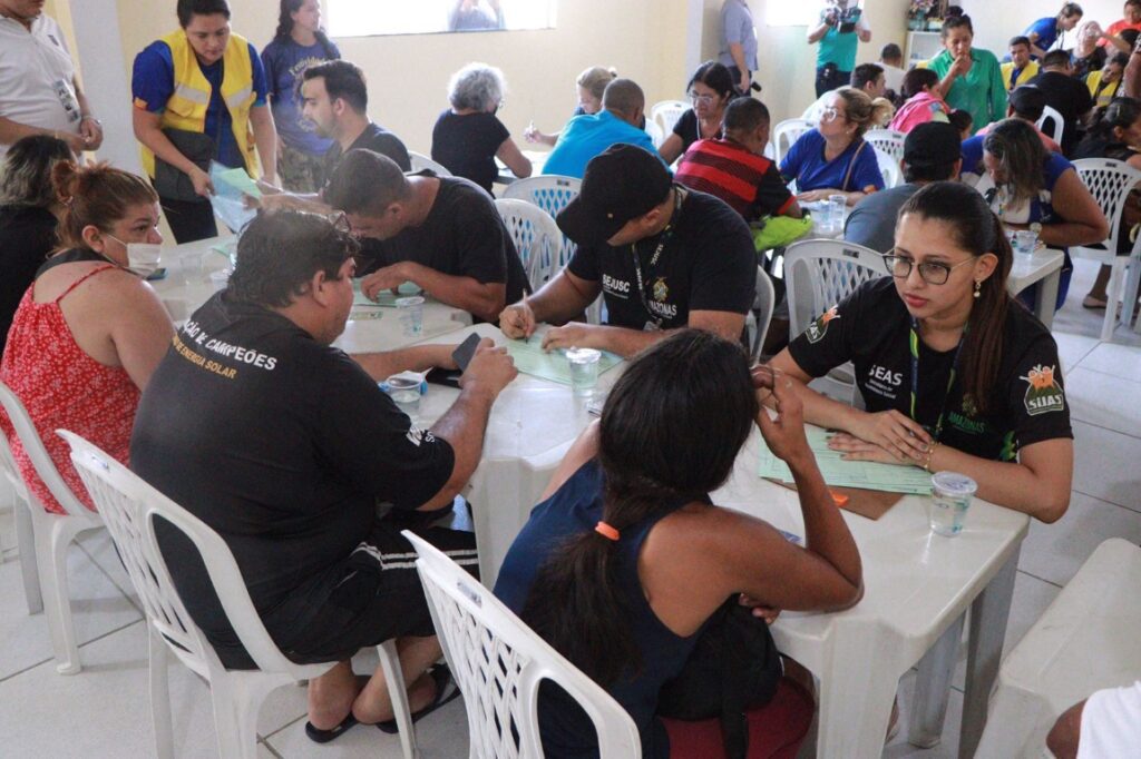 Governo do Amazonas monta operação de ajuda humanitária para atingidos por incêndio no Centro de Manaus 2 Foto Jimmy Christian SEAS 2 1024x682 1