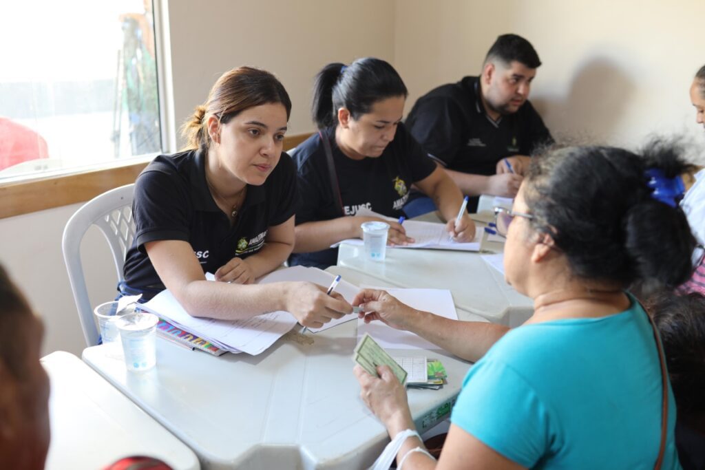 Governo do Amazonas monta operação de ajuda humanitária para atingidos por incêndio no Centro de Manaus 6 Foto Tiago Correa UGPE 4 1024x683 1