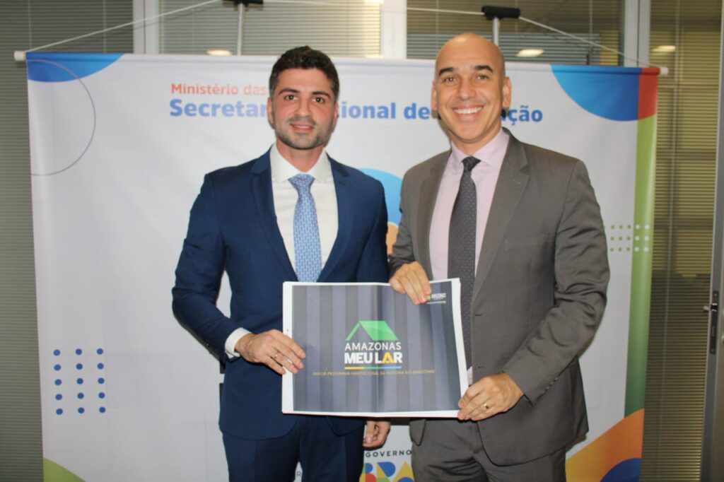 Em Brasília, Suhab alinha ações em torno de projetos habitacionais contemplados pelo Governo Federal 2 GOVERNO NOVAS HAB EM BSB 1 1024x682 1