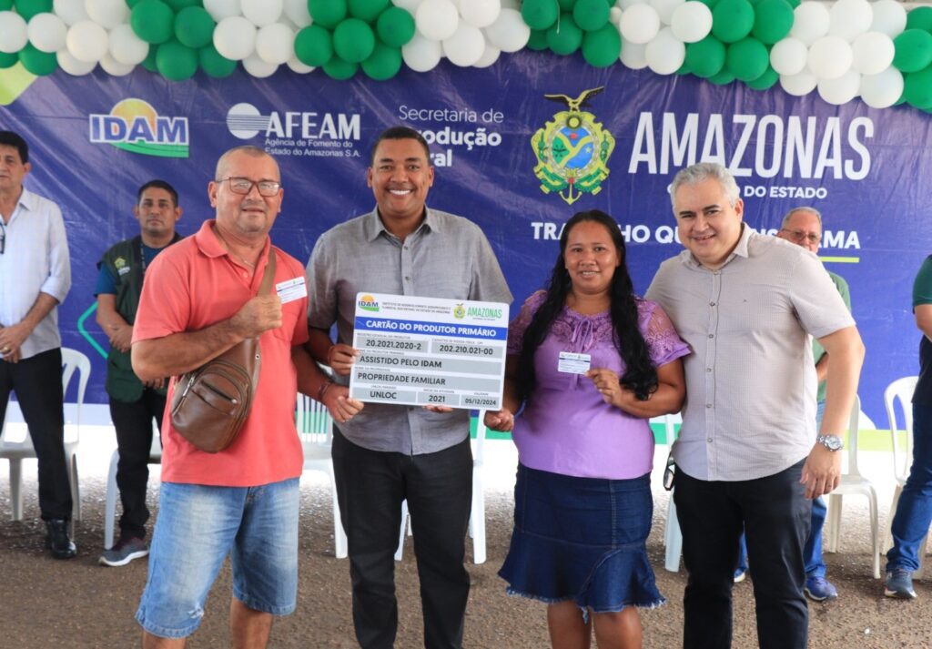 Idam amplia número de beneficiários e emissão e retificação de mais de 46 mil documentos para 2024 2 Idam amplia numero de beneficiarios Divulgacao Idam1 1024x713 1