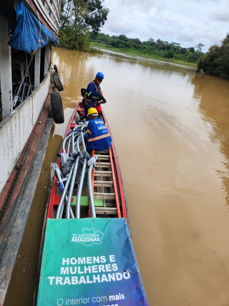 Governo do Amazonas conclui implantação de LED em Itamarati 6 Itamarati IlumanaAmazonas 768x1024 1