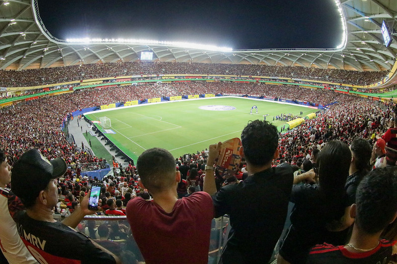 Torcedores amazonenses comemoram jogo entre Flamengo e Audax-RJ na Arena da Amazônia 2 Jogo Flamengo e