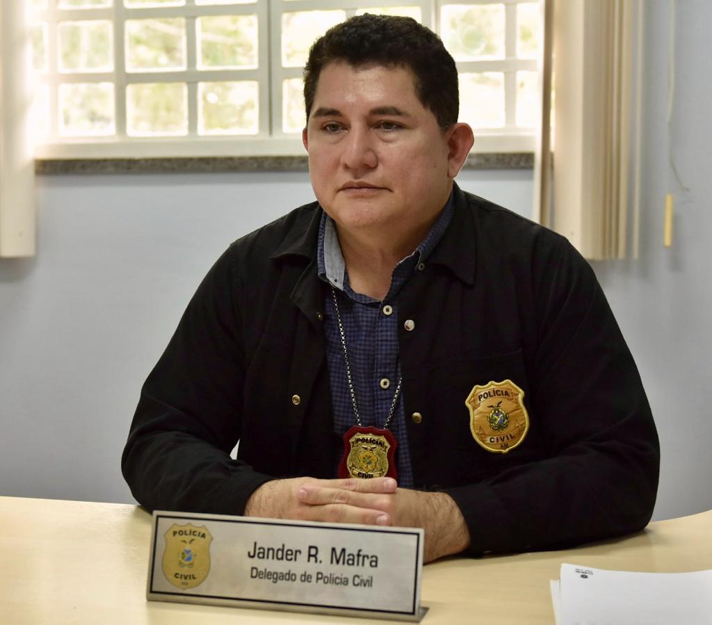 Carnaval na Floresta: PC-AM orienta foliões a terem atenção redobrada para evitar roubos e furtos de seus pertences 2 PC AM DELEGADO JANDER MAFRA FOTO ERLON RODRIGUES 8