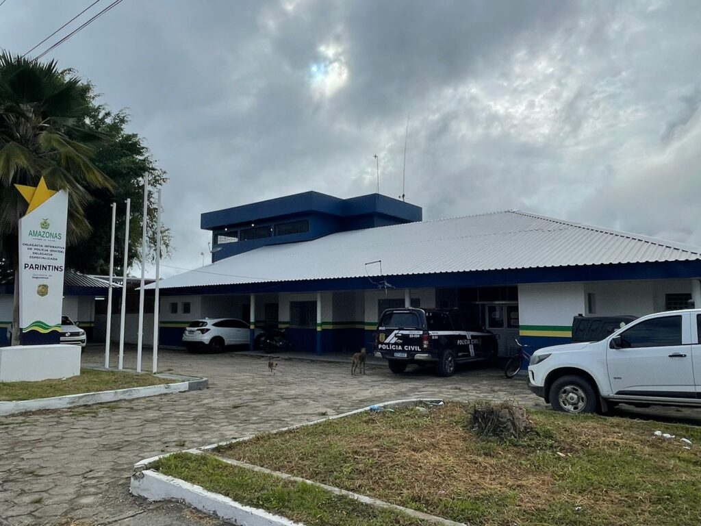 Em Parintins, Polícia Civil do Amazonas prende homem por agredir fisicamente a ex-companheira 2 PCAM FACHADA DIP PARINTINS FOTO ERLON RODRIGUES 1 1024x768 1