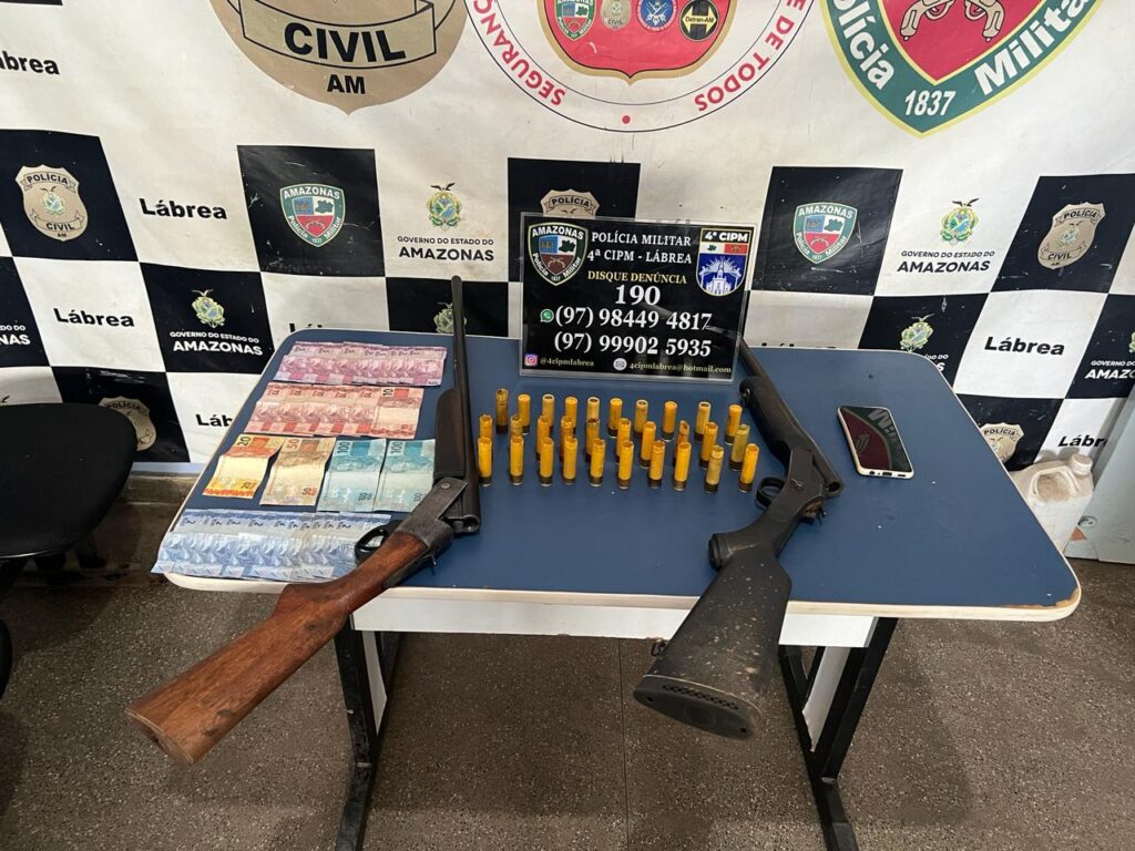 Em Lábrea, dupla é presa por porte ilegal de arma de fogo pela Polícia Militar do Amazonas 2 PMAM DUPLA E PRESA COM ARMA DE FOGO EM LABREA FOTO DIVULGACAO PMAM 1024x768 1