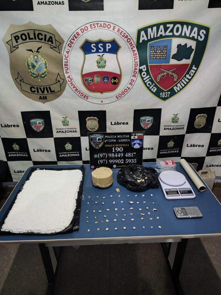 Em Lábrea, Polícia Militar do Amazonas apreende drogas avaliadas em R$ 56 mil 2 PMAM MAIS DE 02 QUILOS DE DROGAS FORAM APREENDIDA EM LABREA FOTO DIVULGACAO PMAM 768x1024 1