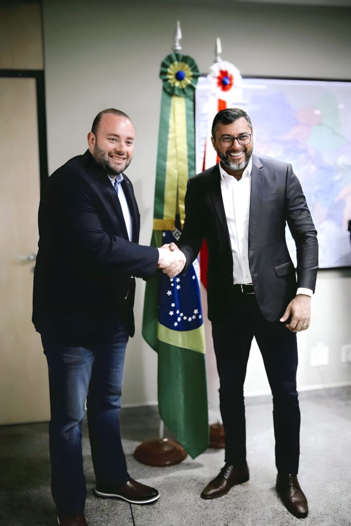 Fausto Santos Júnior é empossado como Secretário de Estado de Desenvolvimento Urbano e Metropolitano do Amazonas 2 SEDURB.FAUSTO 683x1024 1