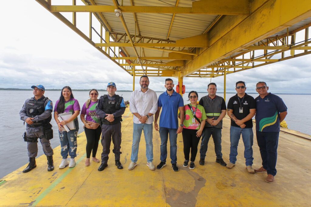 Amazonastur reforça turismo seguro em ação integrada com orgãos estaduais 2 acao integrada Amazonastur e Fapeam 2 1024x682 1