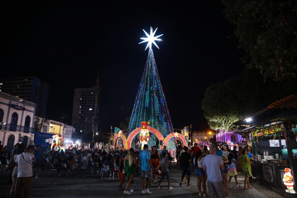 Largo de São Sebastião recebe diversas atrações no encerramento da programação de Natal e Ano Novo 3 cultura natal no largo marcely gomes 05 1024x682 1