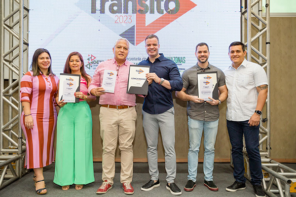 Detran Amazonas entrega premiação a profissionais e empresas da área de trânsito no Estado 3 detran premiacao 4