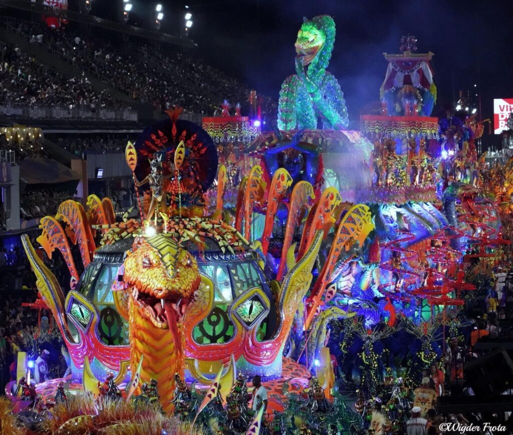Artistas amazonenses levam magia de Parintins para o Carnaval de São Paulo e Rio de Janeiro 2 Alegoria 1024x869 1