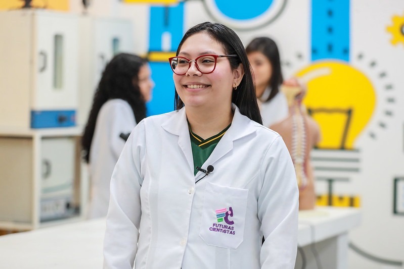 Espaço Maker promove a participação feminina na ciência com investimentos do Governo do Amazonas 3 Aluna Manuela Melo