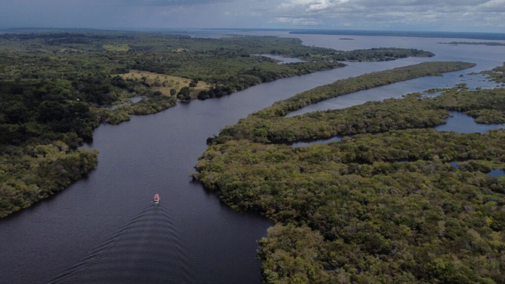 Amazonastur realiza visita técnica para identificar potencial turístico na RDS Igapó-Açú 2 Amazonastur Visita tecnica RDS Foto Janailton Falcao amazonastur 1 1024x576 1