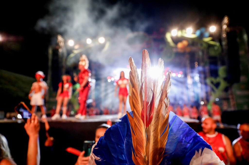 Carnaval na Floresta: Carnaboi traz mais de 30 artistas do Caprichoso e Garantido se revezando em dois dias de festa 2 Cultura Carnaboi 2023 Arquivo 1024x682 1