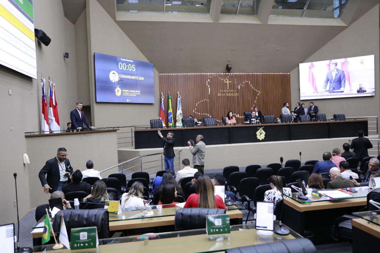 Denuncia e BR 319 sao os assuntos em destaque na primeira Sessao Legislativa do ano