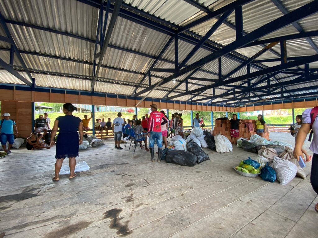 Com apoio do Idam, agricultoras indígenas de Amaturá vendem oito toneladas de alimentos 3 Idam PAA Conab em Amatura Fotos Divulgacao 2 1024x768 1
