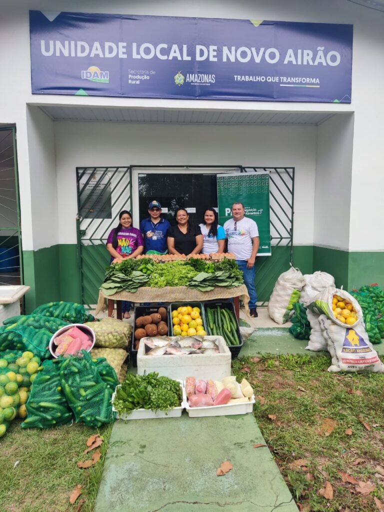 Em Novo Airão, Idam atua na logística de escoamento de 4,7 toneladas de alimentos adquiridas por meio do PAA 5 Idam PAA em Novo Airao Fotos Divulgacao 1 768x1024 1