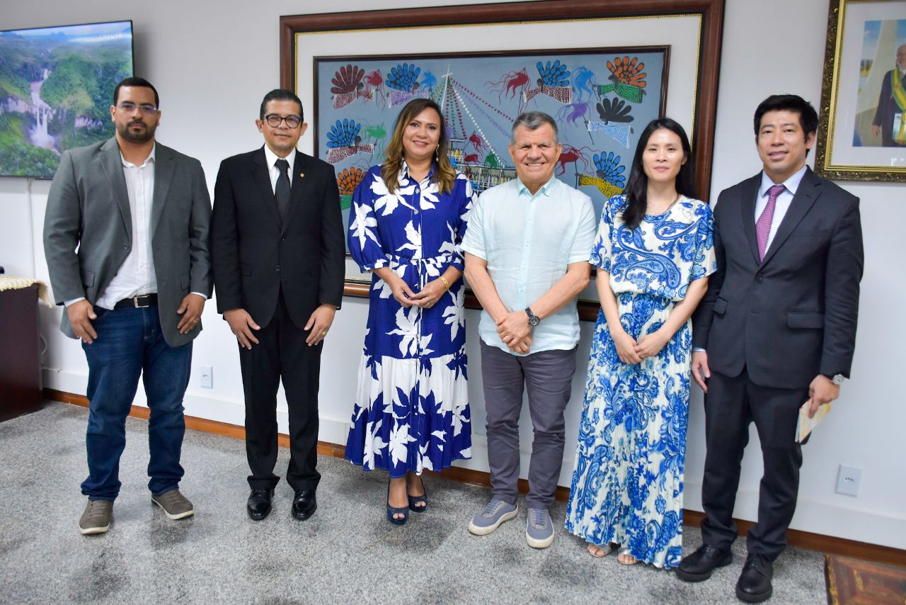 Nucleo de Relacoes Internacionais da Aleam coordenado pelo deputado Joao Luiz reune se com superintendente da Zona Franca de Manaus