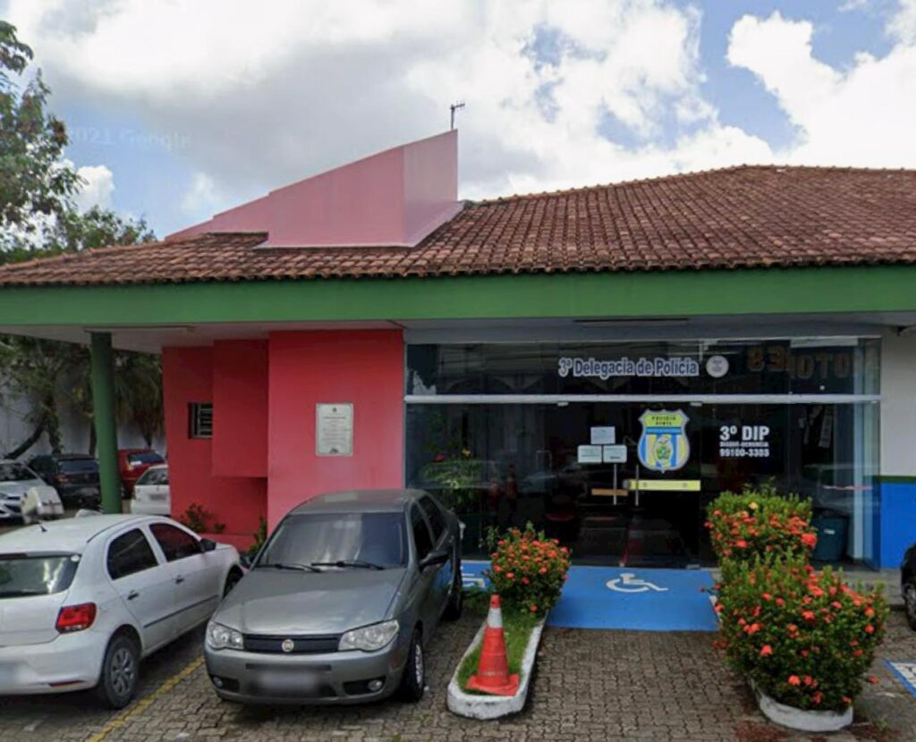 PC-AM prende homem em flagrante por utilizar documentos de idosos para retirar valores em agências bancárias 3 PCAM 3C2B0 DIP FACHADA FOTO DIVULGACAO 1024x830 1