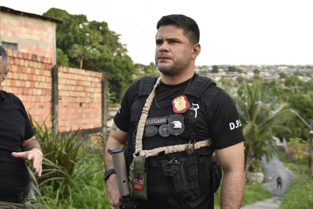 Forças de Segurança deflagram operação voltada ao combate a uma organização criminosa no Nossa Senhora de Fátima 7 PCAM OPERACAO INTEGRADA FOTO ERLON RODRIGUES 7 1024x682 1