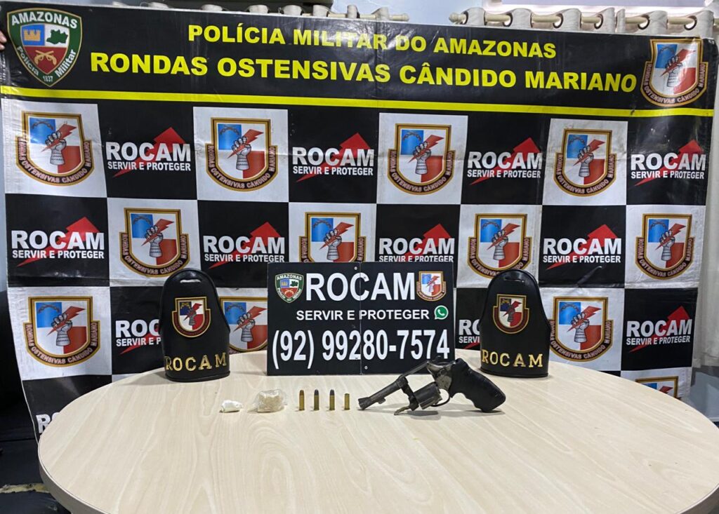 Sete armas de fogo são apreendidas durante patrulhamento da Polícia Militar do Amazonas 2 PMAM SETE ARMAS DE FOGO SAO APREENDIDAS DURANTE PATRULHAMENTO DA POLICIA MILITAR DO AMAZONAS ROCAM FORCA TATICA 17aCICOM FOTO DIVULGACAO PMAM.jpeg 1024x733 1