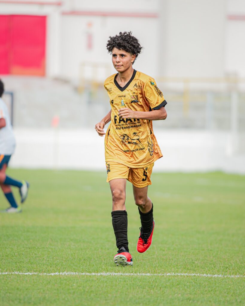 Atleta do Pelci marca o primeiro gol do estado do Amazonas no Campeonato Brasileiro Feminino Sub-20 2 SEDEL Luana Moraes atleta do Pelci e do JC 2 FOTO Joao das Fotos Divulgacao 819x1024 1