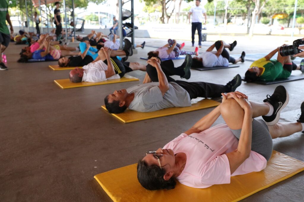 RespirAR promove aulas de mobilidade no combate ao sedentarismo 2 SEDEL O programa coordenado pela Secretaria de Estado do Desporto e Lazer Sedel visa levar qualidade de vida a populacao por meio de praticas esportivas FOTO Roberto Carlos 1024x682 1