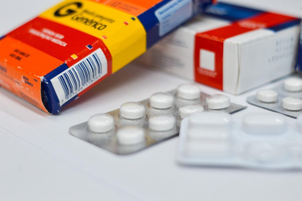 SES alerta população sobre o uso de medicamentos contraindicados em casos de suspeita de dengue 3 SES AM.01 Medicamentos contra indicados em casos de suspeita de Dengue 1024x681 1