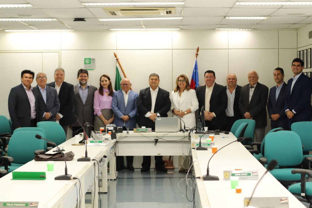 Conselho Fiscal da Sefaz apresenta relatório anual e elege dirigentes para 2024 2 Sefaz Integrantes Conselho Fiscal Foto Divulgacao 1024x682 1