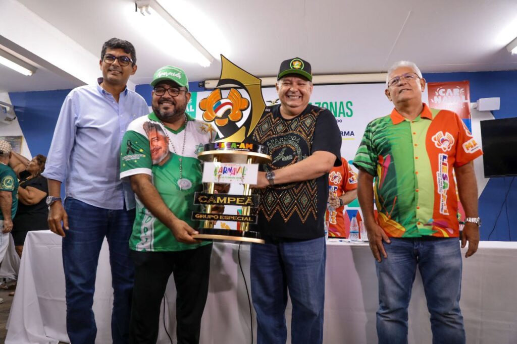 Aparecida se consagra tricampeã do Grupo Especial das escolas de samba de Manaus 2 cultura apuracao aparecida campea marcely gomes 04 1024x682 1