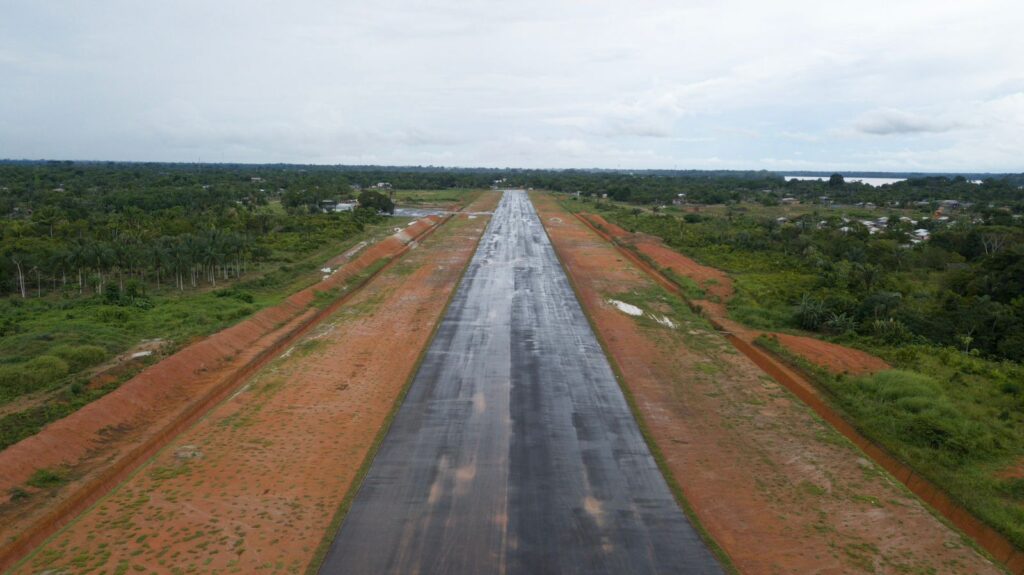 Governo do Estado indeniza famílias de Novo Aripuanã para reforma e ampliação do aeródromo 6 AeroNovoAripuana01 1024x575 1