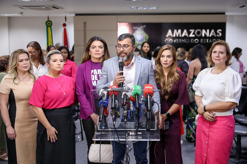 8 de março: Wilson Lima assina ordem de serviço para início das obras da Casa da Mulher Brasileira 5 Casa da Mulher Brasileira Foto Alex Pazuello 2