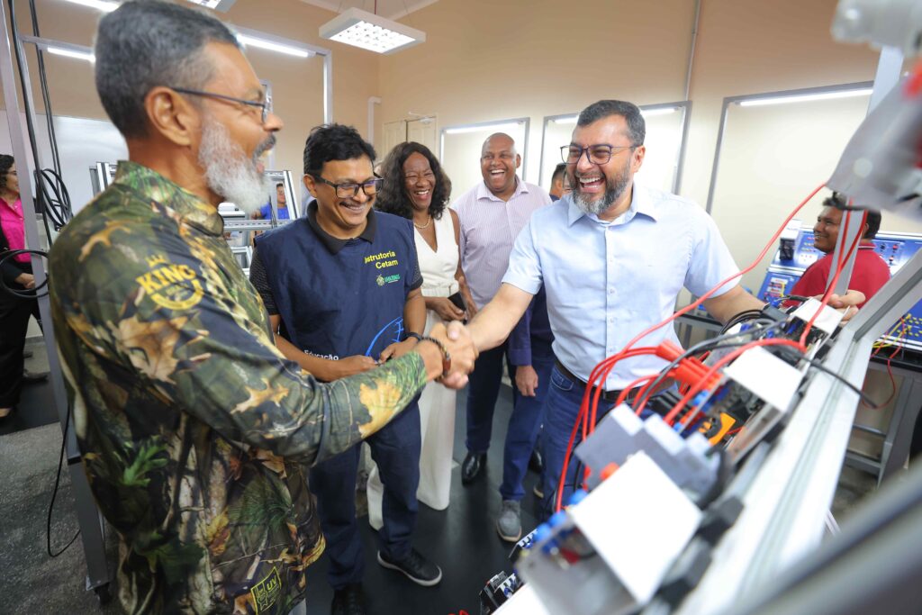 Wilson Lima abre ano letivo para mais de 40 mil alunos do Cetam e destaca avanço na qualificação para novos mercados 6 Cetam Foto Diego Peres 1 1024x683 1