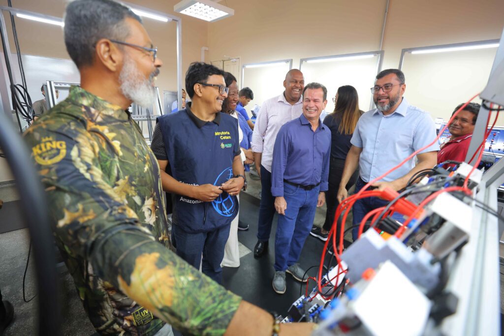 Wilson Lima abre ano letivo para mais de 40 mil alunos do Cetam e destaca avanço na qualificação para novos mercados 7 Cetam Foto Diego Peres 3 1024x683 1
