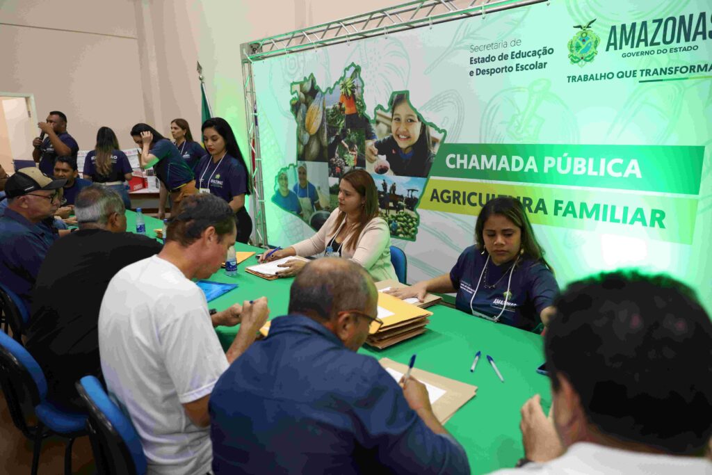 Secretaria de Educação divulga novo cronograma da Chamada Pública nº 10/2023 2 Chamadas Publicas fotos Eduardo Cavalcante seduc Am 73 1024x683 1