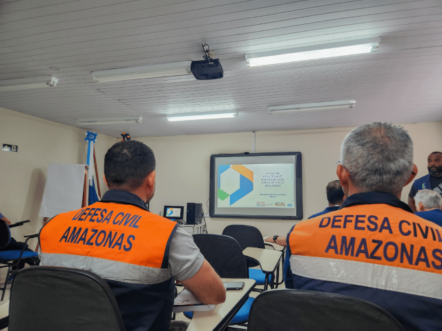 Áreas de Risco Geológico: Defesa Civil do Amazonas tem agentes em treinamento no Rio de Janeiro 3 DC CAPACITACAO AREASD DE RISCO RJ FOTO DIVULGACAO PREF MARICA 02
