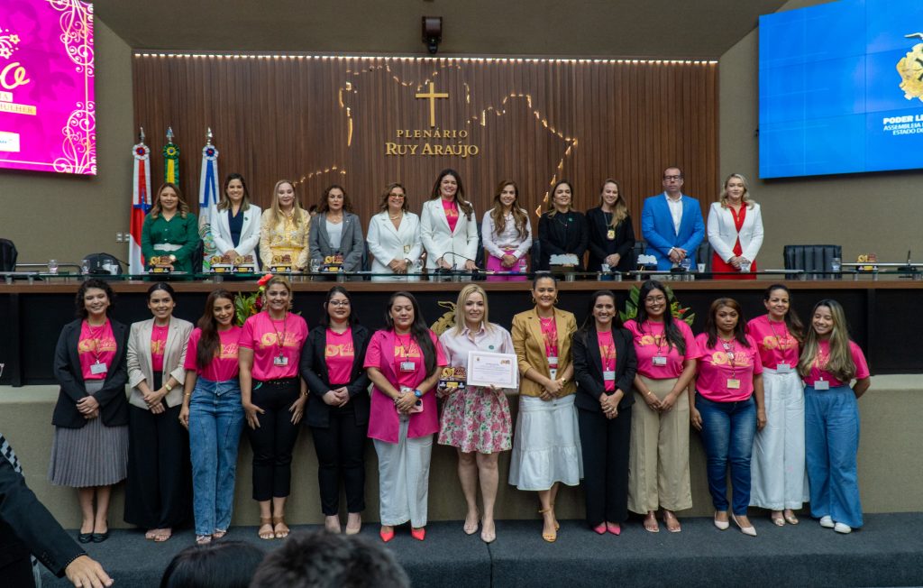 Débora Menezes destaca trabalho realizado pela Procuradoria da Mulher na Aleam