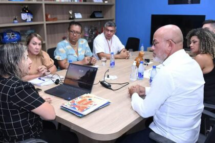 Deputado Cabo Maciel se reúne com Sejusc para fortalecer a defesa dos direitos das mulheres na Casa de Maria em Itacoatiara