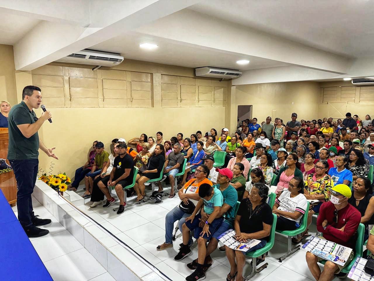 Deputado Delegado Péricles anuncia mutirão de cirurgias oftalmológicas e destina R$ 850 mil de emendas à Parintins