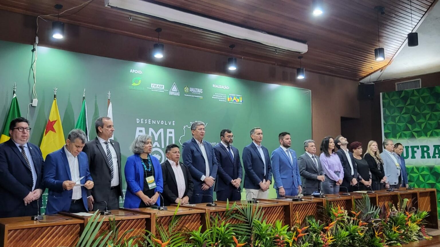 Deputado Sinésio Campos participa do seminário internacional ‘Desenvolve Amazônia: Fronteira e Bioeconomia na Amazônia Legal’